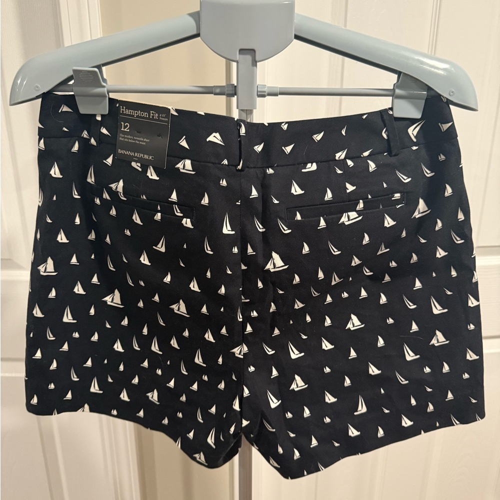 Banana republic Navy Sailboat Print Women's Shorts